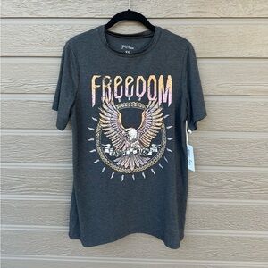 Grace & Lace Freedom Tee Girlfriend Fit XS